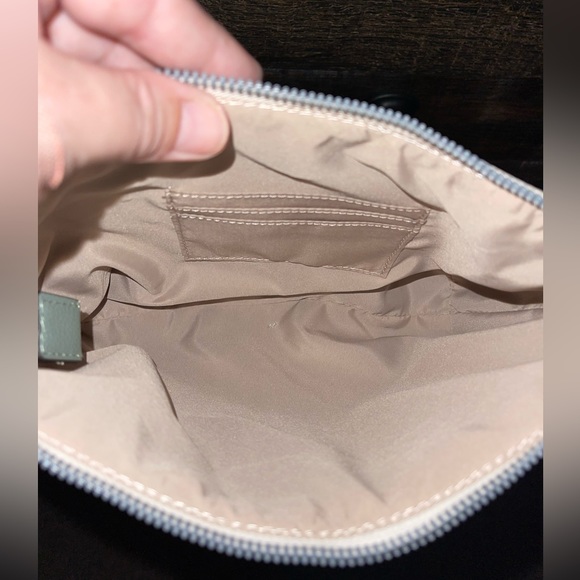 Nine West classic clutch purse. NWOT. - Picture 7 of 9